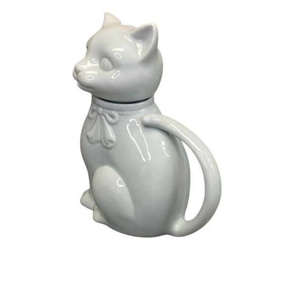 Kitty Cat Teapot Ceramic White Takahashi Made in Japan Vintage 7” Tall - Picture 2 of 7